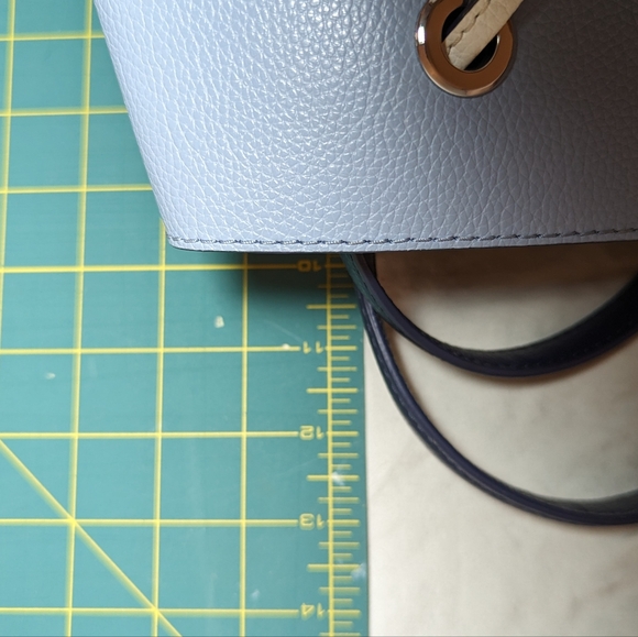 Kate Spade New York Tricolor Bucket Bag - Picture 15 of 16